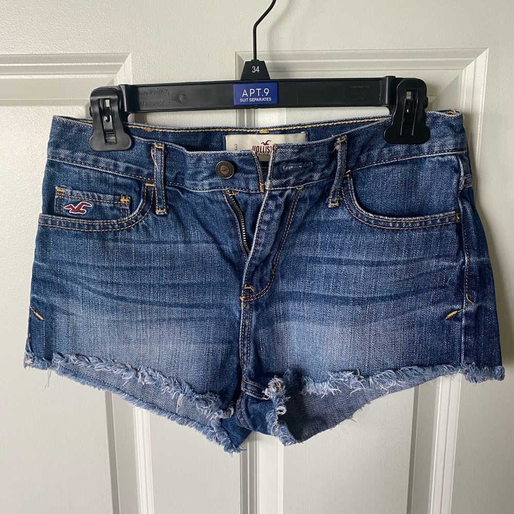 Hollister Jean shorts